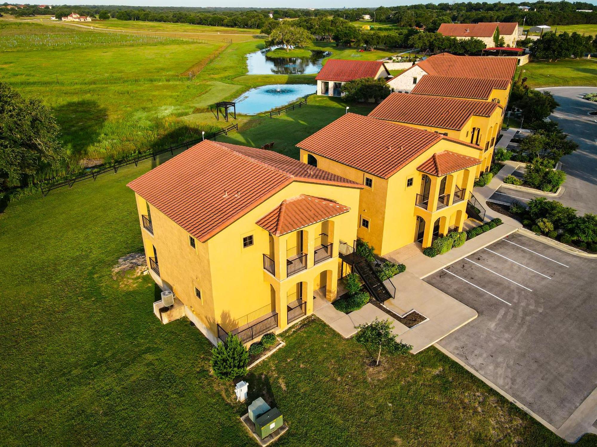 The Vineyard At Florence Экстерьер фото